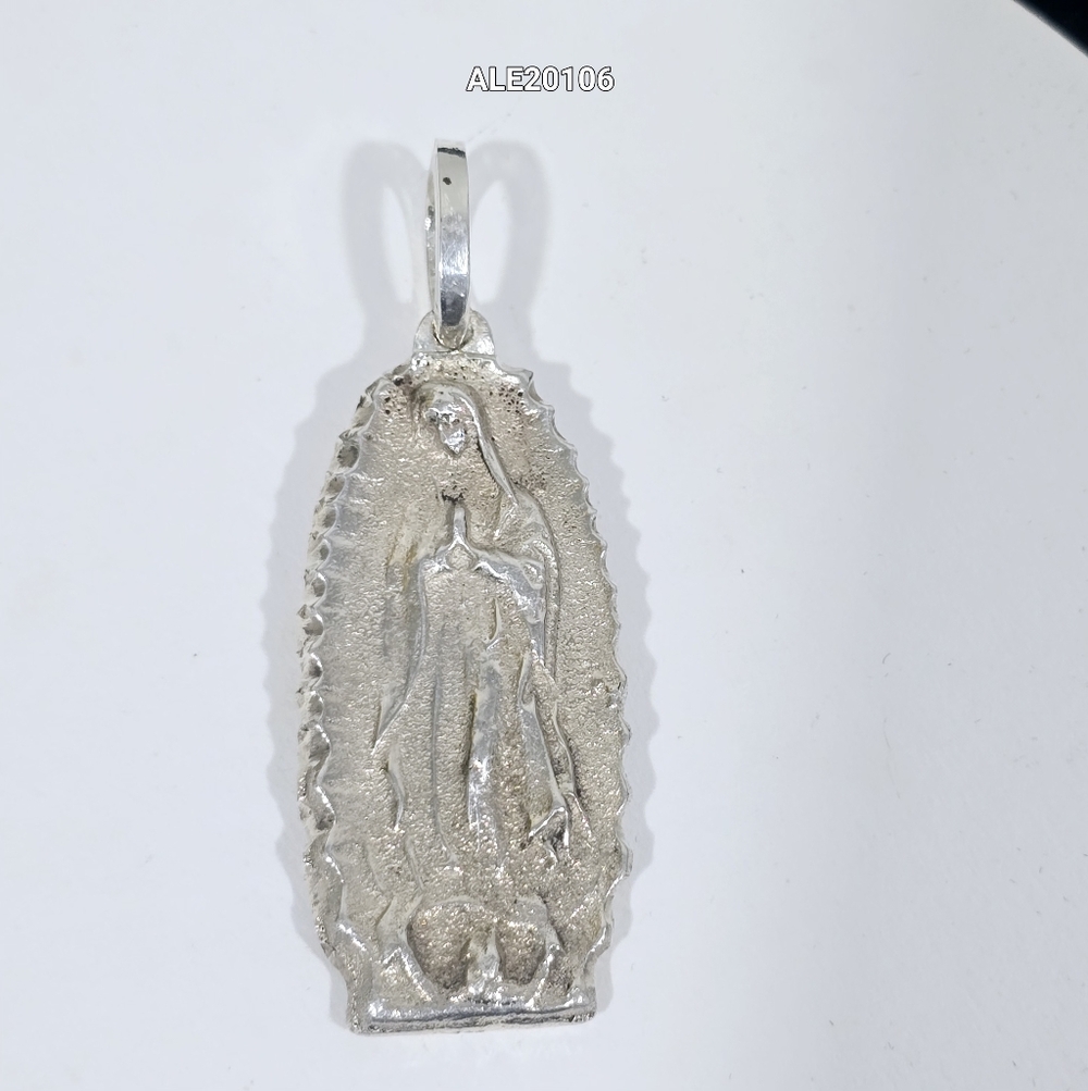 Sterling Silver 925 Pendant with Religious Motif